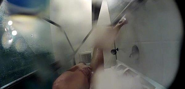  Kirsten Price showers with an underwater camera